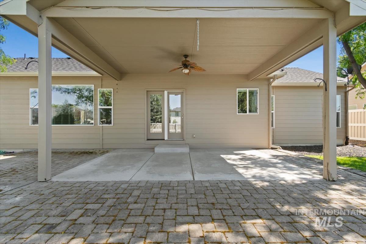 9802 W Blackpool Dr, Star, Idaho 83669, 3 Bedrooms, 2 Bathrooms, Residential For Sale, Price $530,000, 98990897