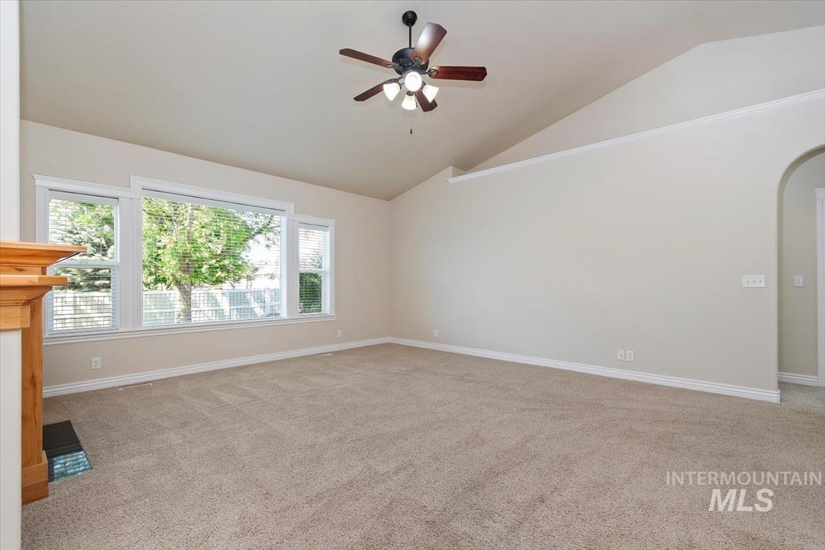 9802 W Blackpool Dr, Star, Idaho 83669, 3 Bedrooms, 2 Bathrooms, Residential For Sale, Price $530,000, 98990897