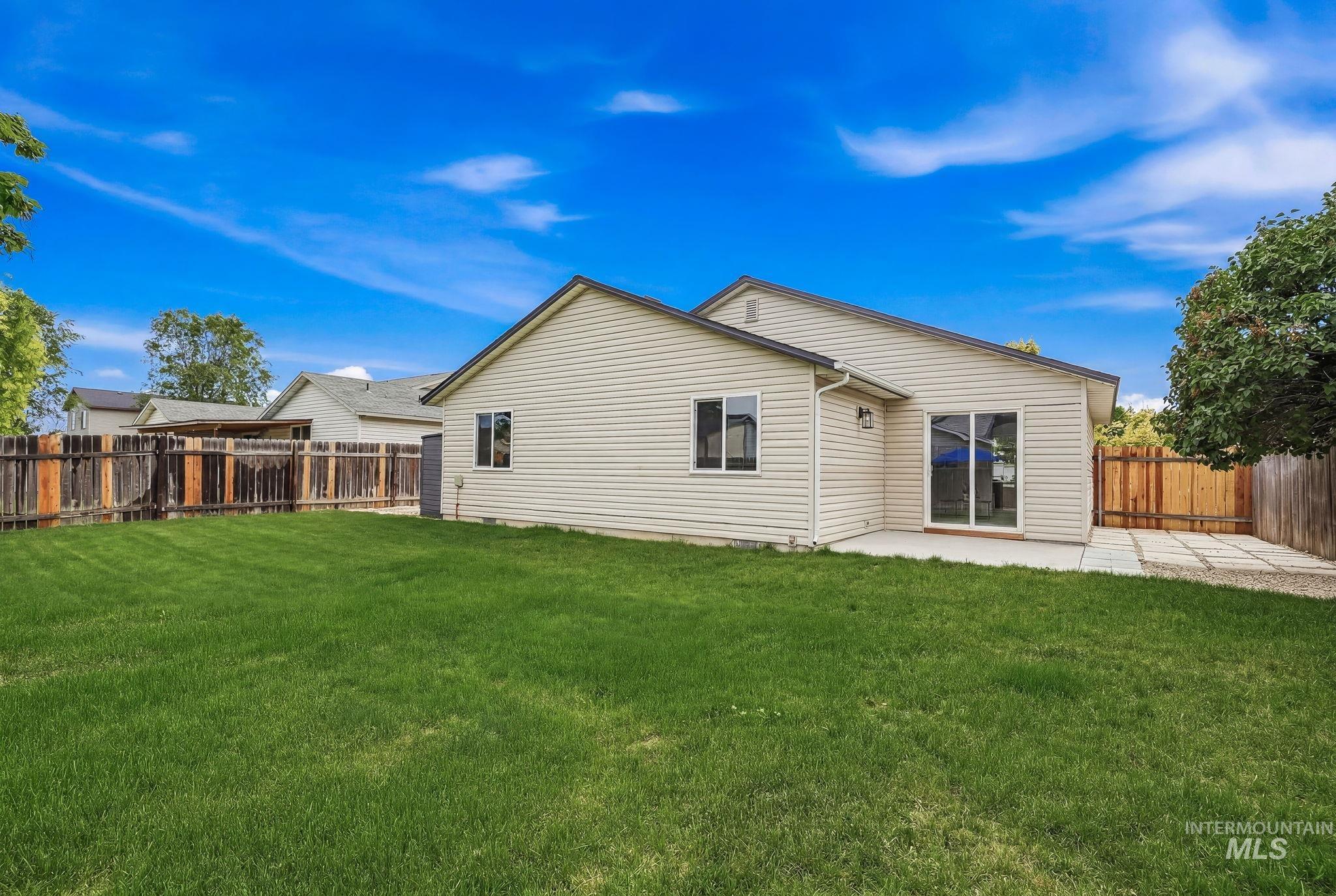 5512 Crimson Ave, Caldwell, Idaho 83607, 3 Bedrooms, 2 Bathrooms, Residential For Sale, Price $345,000, 98990902