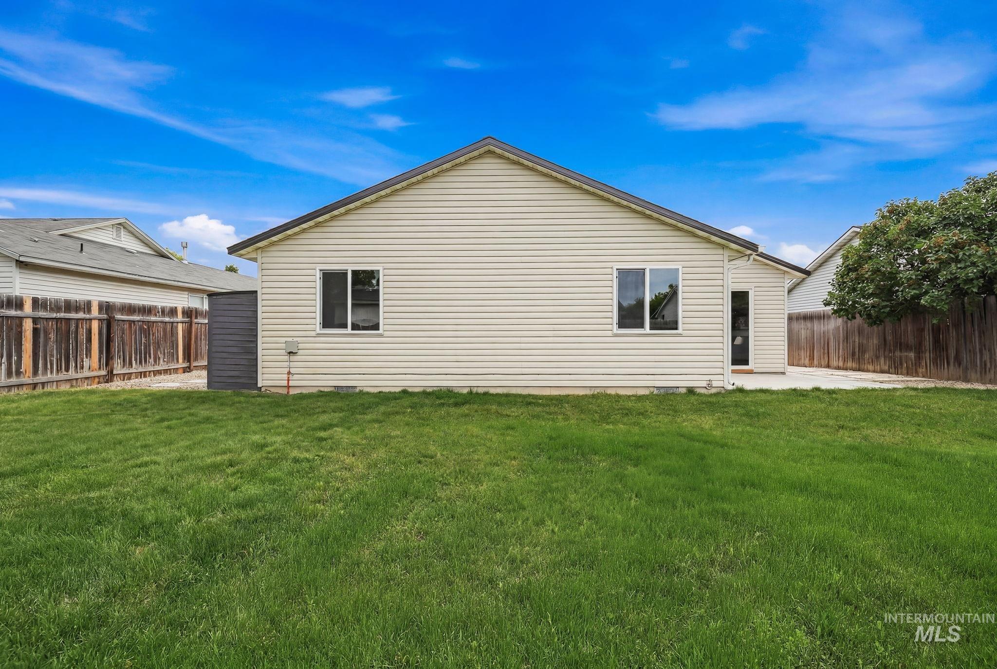 5512 Crimson Ave, Caldwell, Idaho 83607, 3 Bedrooms, 2 Bathrooms, Residential For Sale, Price $345,000, 98990902