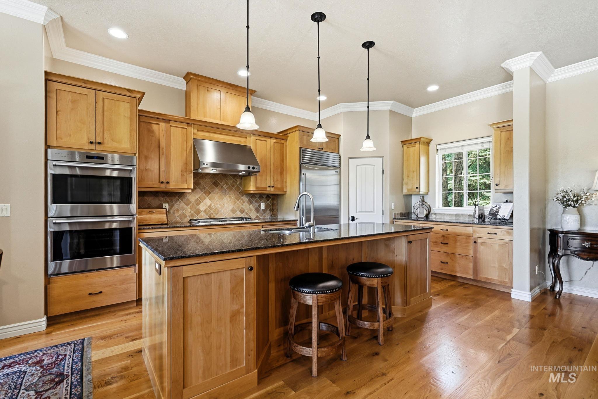 2387 S Chipper Way, Eagle, Idaho 83616, 4 Bedrooms, 2.5 Bathrooms, Residential For Sale, Price $1,050,000, 98990907