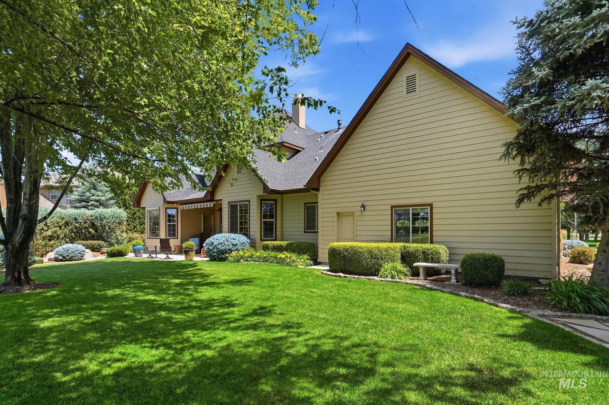 2387 S Chipper Way, Eagle, Idaho 83616, 4 Bedrooms, 2.5 Bathrooms, Residential For Sale, Price $1,050,000, 98990907