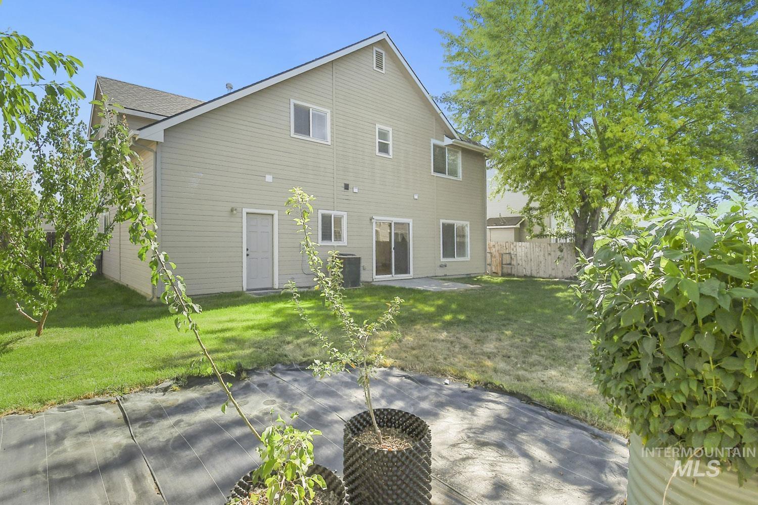 2523 Summercrest, Caldwell, Idaho 83605, 5 Bedrooms, 2.5 Bathrooms, Residential For Sale, Price $400,000, 98990908