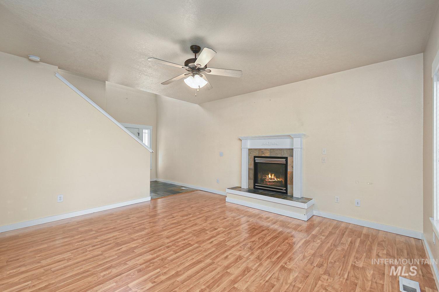 2523 Summercrest, Caldwell, Idaho 83605, 5 Bedrooms, 2.5 Bathrooms, Residential For Sale, Price $400,000, 98990908