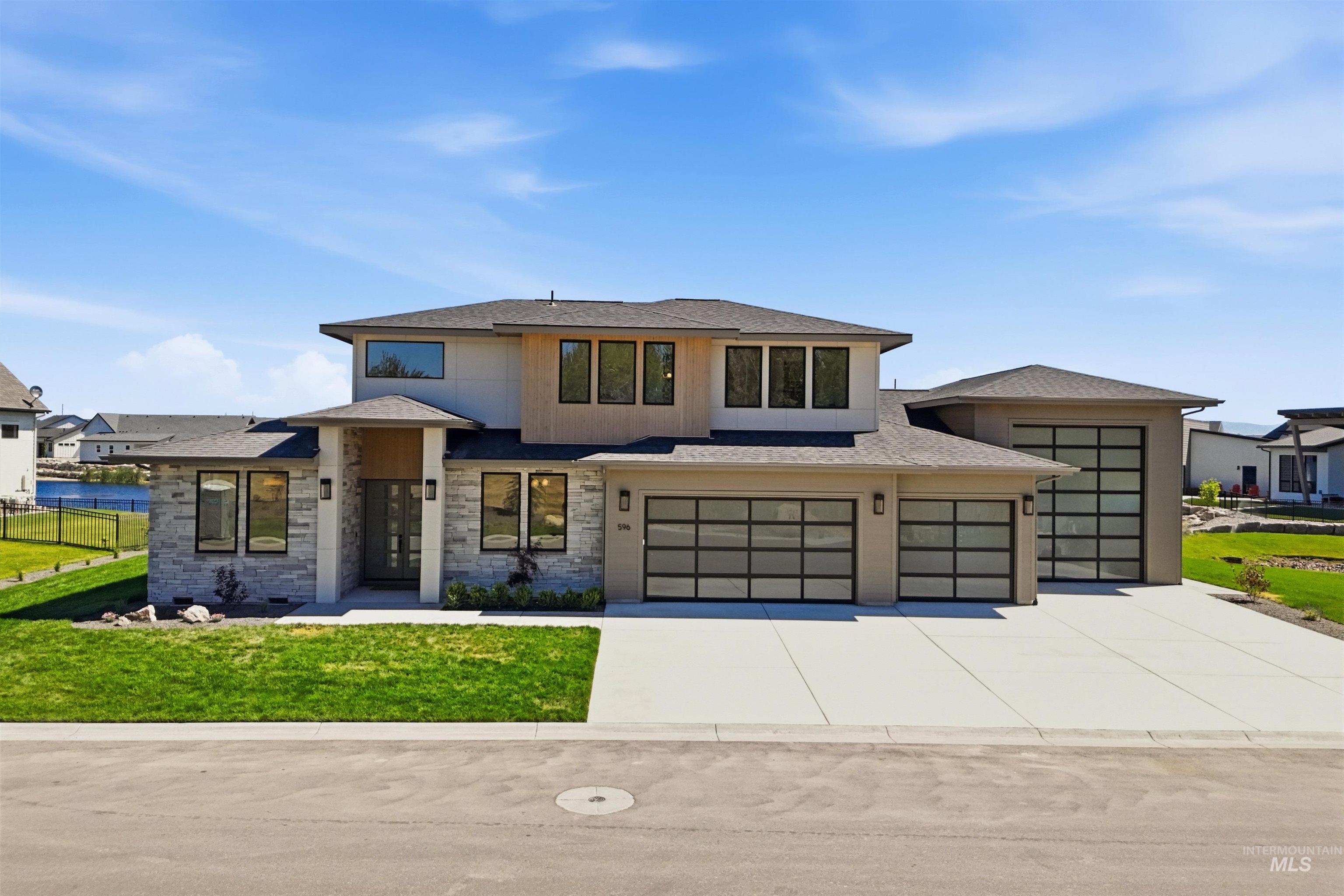 596 Watkins St, Middleton, Idaho 83644, 4 Bedrooms, 3.5 Bathrooms, Residential For Sale, Price $1,289,900,MLS 98990910
