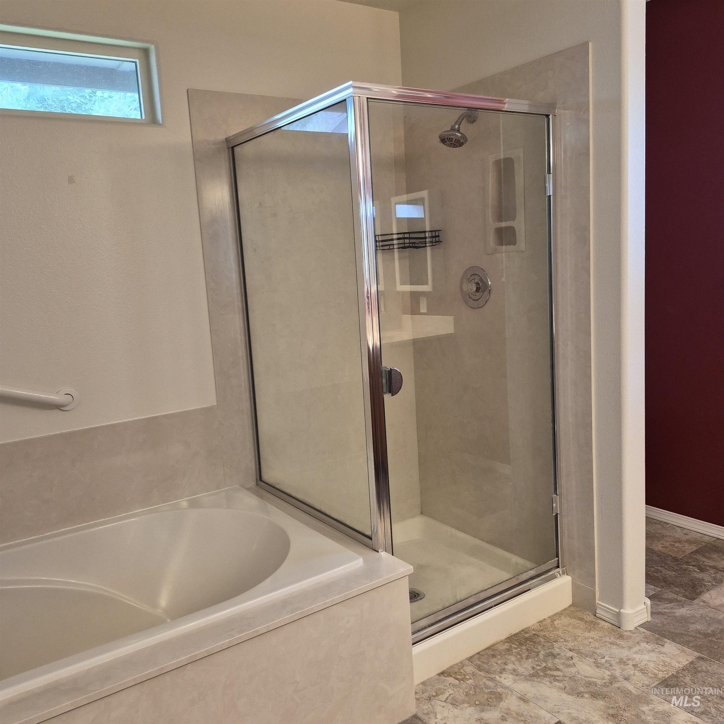 1939 N Sevenoaks Way, Eagle, Idaho 83616, 3 Bedrooms, 2.5 Bathrooms, Residential For Sale, Price $617,000,MLS 98990913