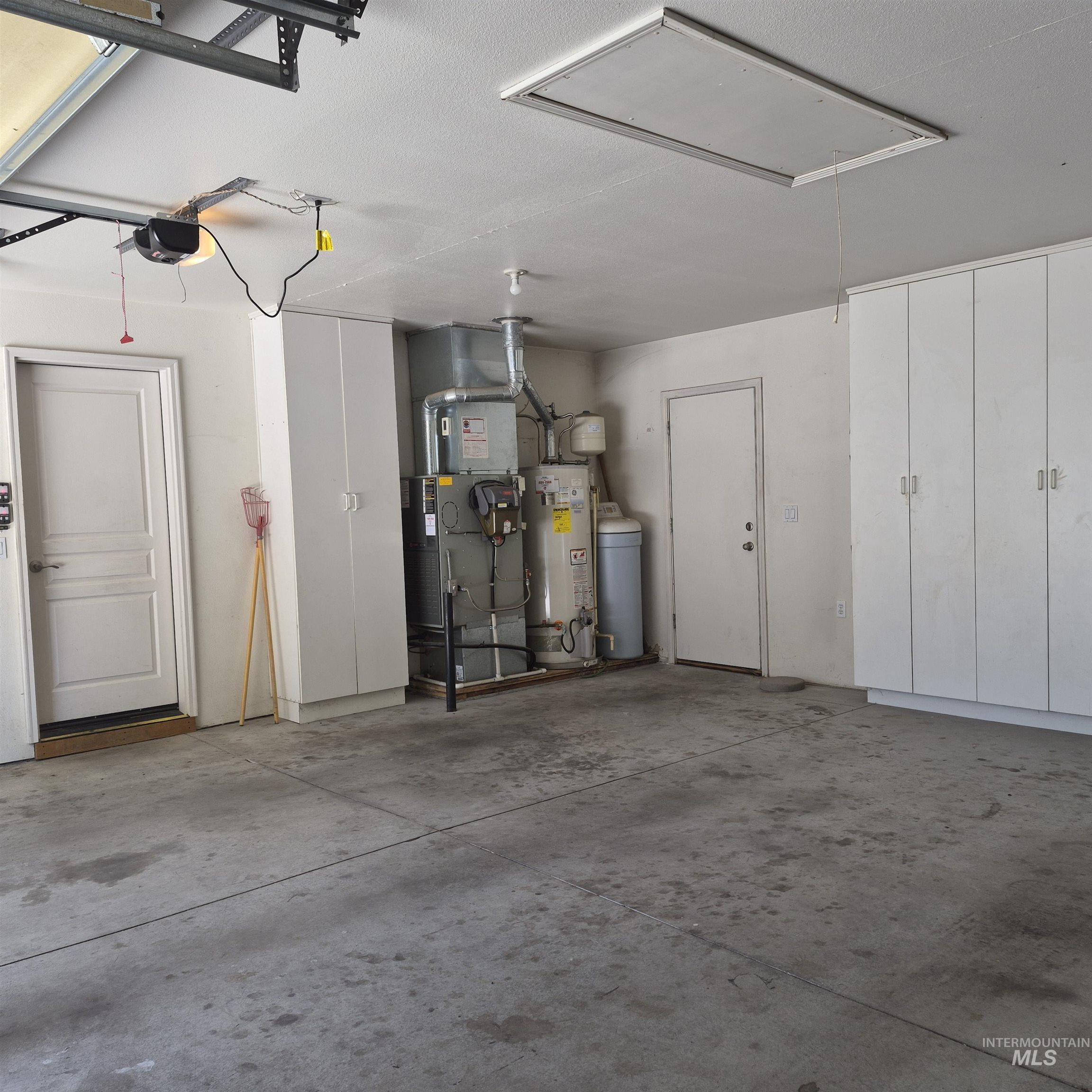 1939 N Sevenoaks Way, Eagle, Idaho 83616, 3 Bedrooms, 2.5 Bathrooms, Residential For Sale, Price $617,000,MLS 98990913