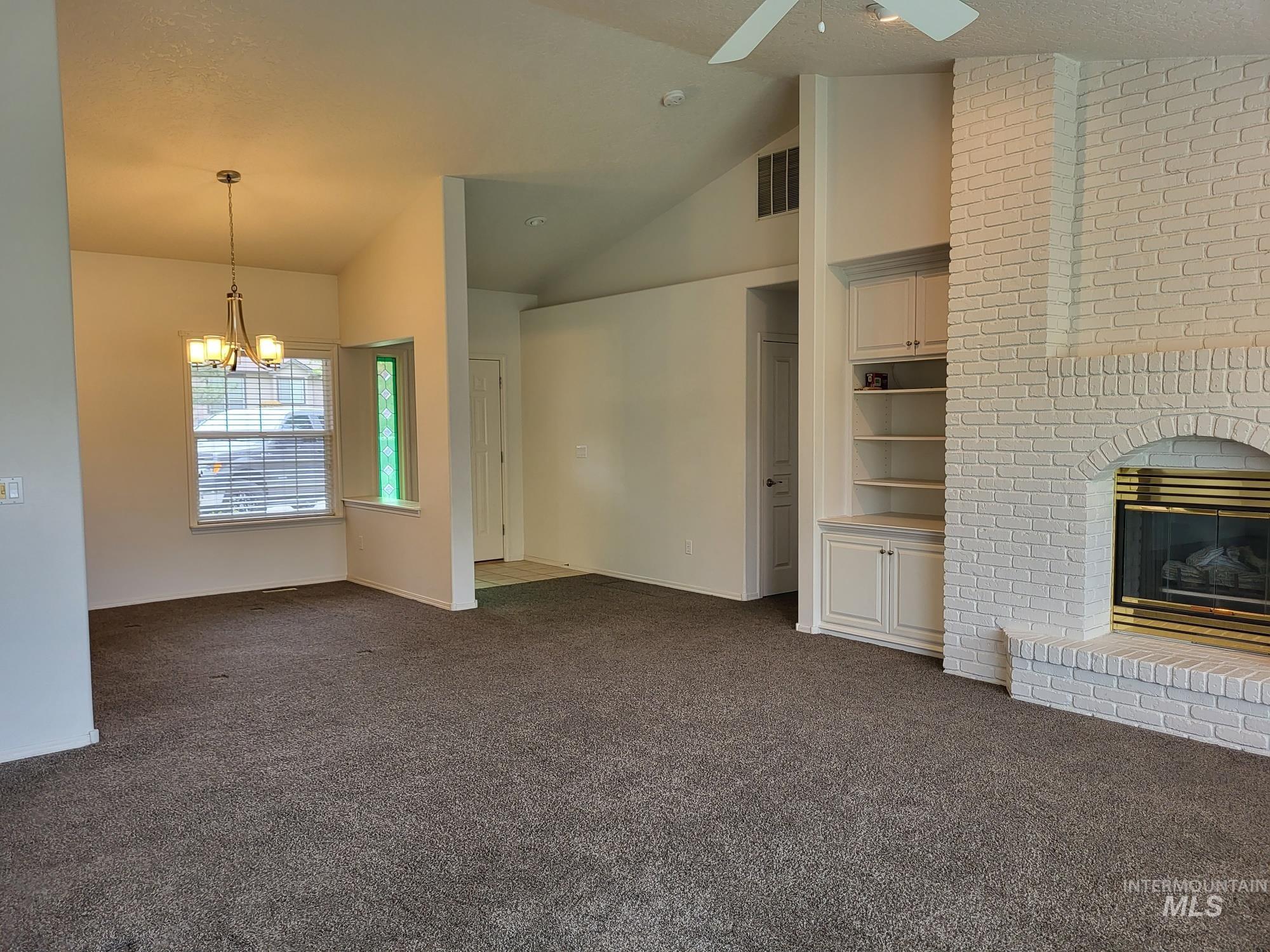 1939 N Sevenoaks Way, Eagle, Idaho 83616, 3 Bedrooms, 2.5 Bathrooms, Residential For Sale, Price $617,000,MLS 98990913