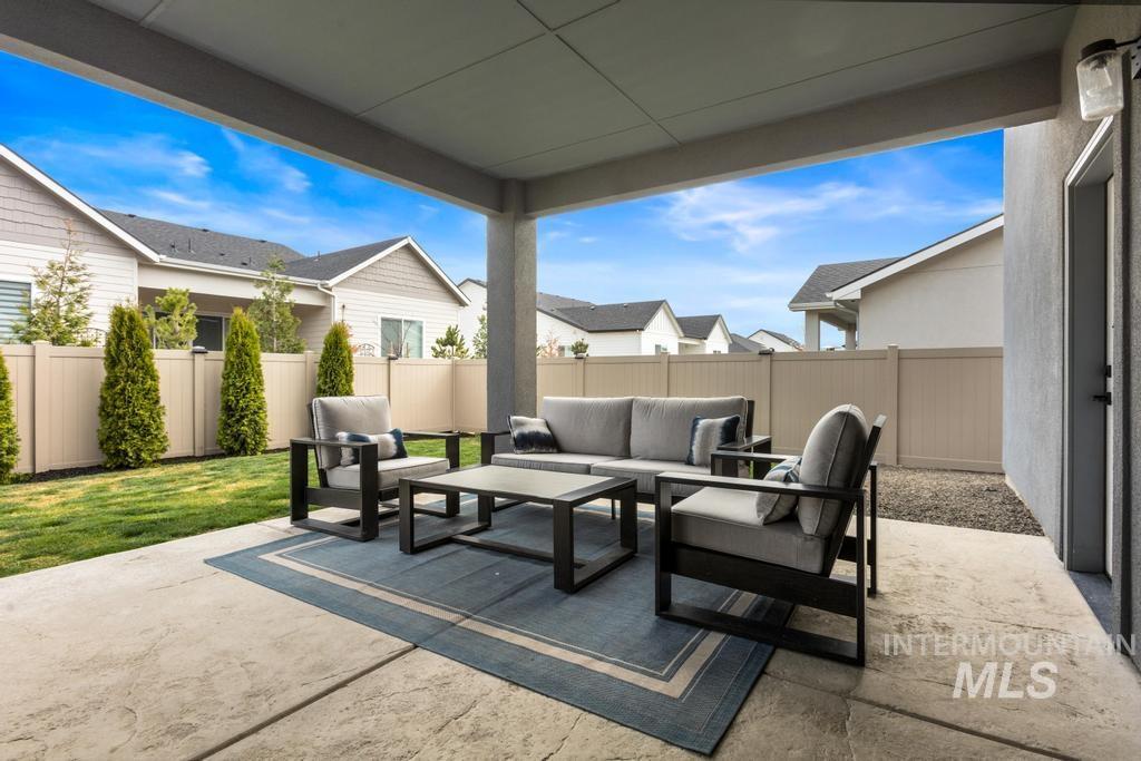 18280 N Tulip Ave, Nampa, Idaho 83687, 3 Bedrooms, 2.5 Bathrooms, Residential For Sale, Price $625,000, 98990915