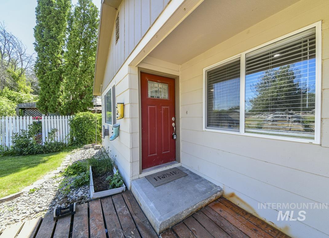 315 W Washington, Homedale, Idaho 83628, 3 Bedrooms, 1 Bathroom, Residential For Sale, Price $279,000, 98990917