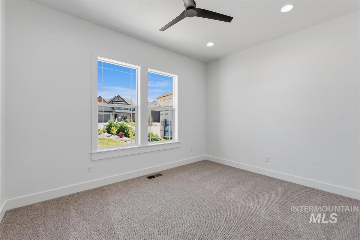 6897 E Chicke Hawk Loop, Nampa, Idaho 83686, 3 Bedrooms, 3 Bathrooms, Residential For Sale, Price $879,900, 98990918