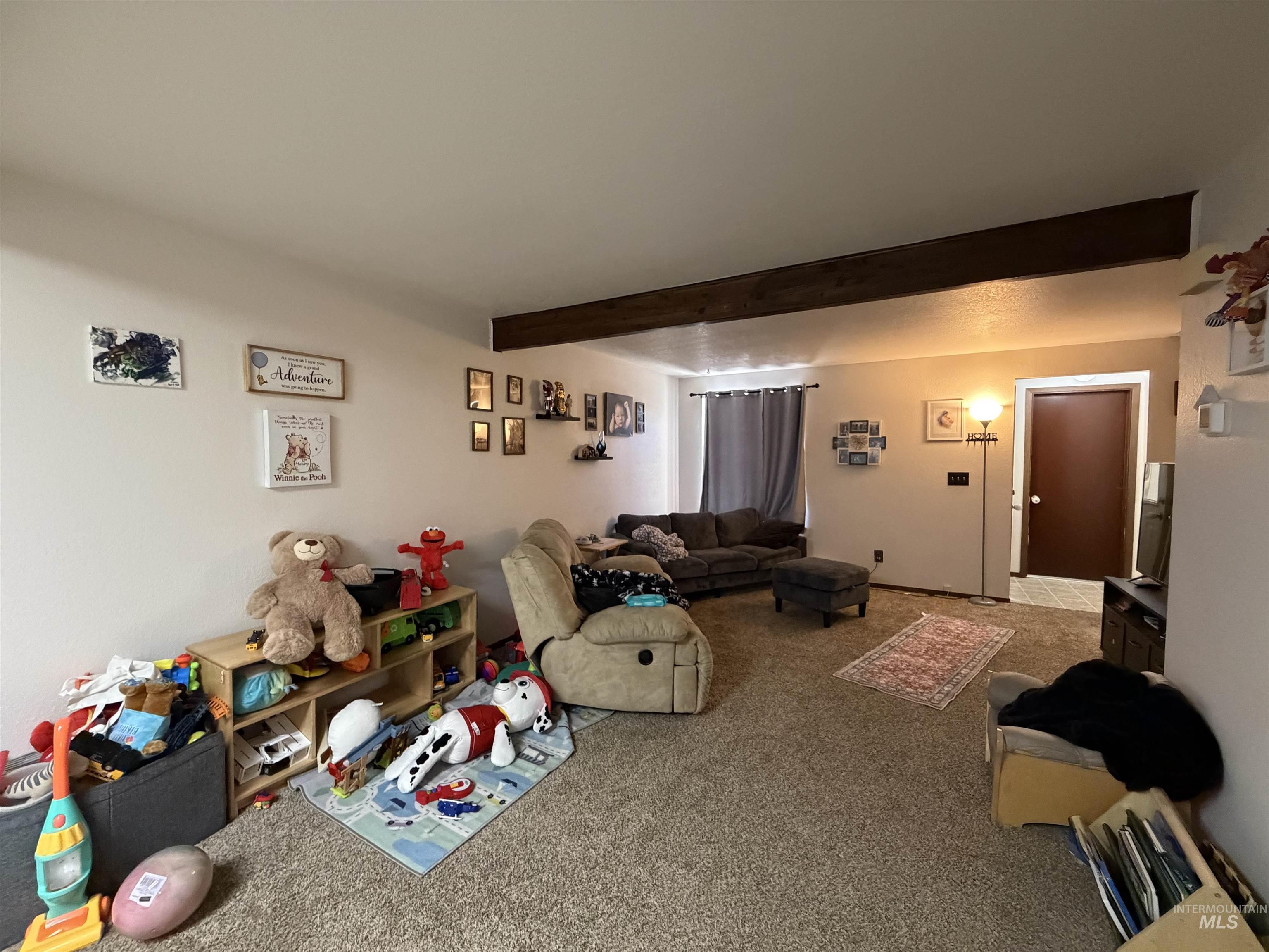 950 Terrell, Mountain Home, Idaho 83647, 2 Bedrooms, 1.5 Bathrooms, Residential Income For Sale, Price $649,900, 98990927