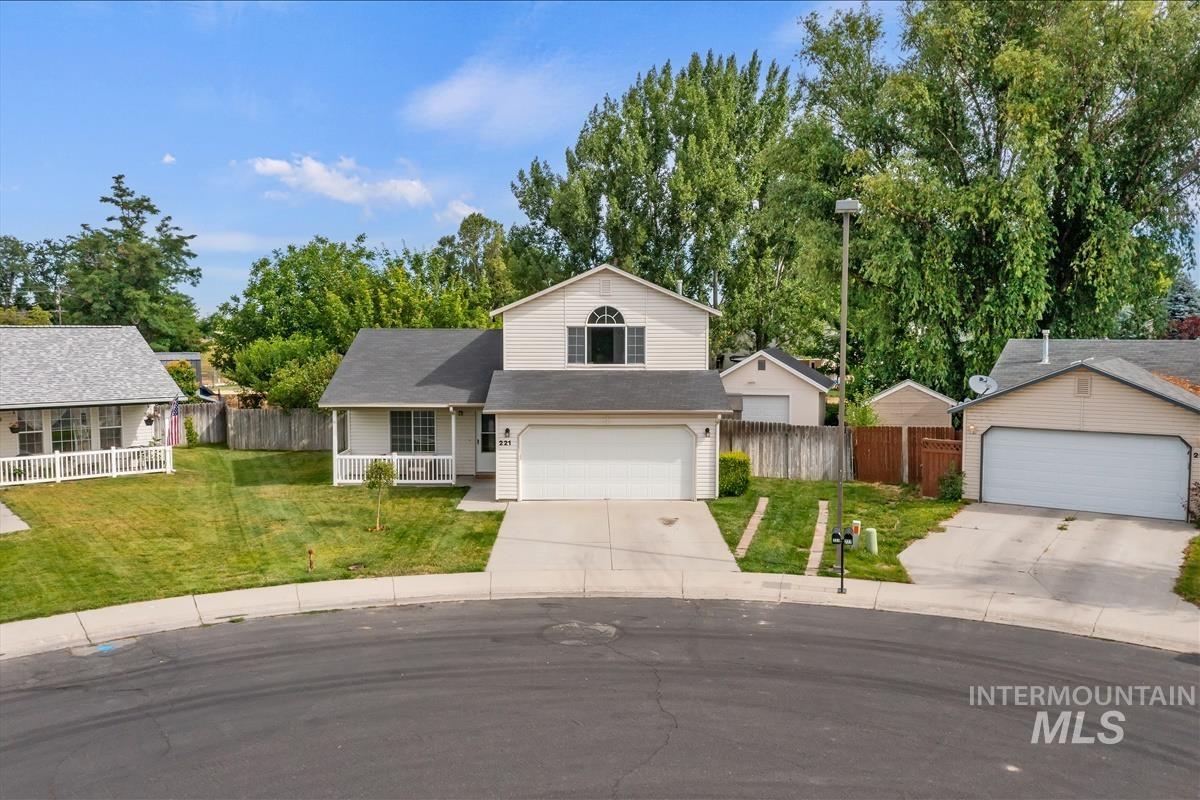 221 N Jefferson St, Nampa, Idaho 83651, 3 Bedrooms, 2 Bathrooms, Residential For Sale, Price $435,000, 98990928