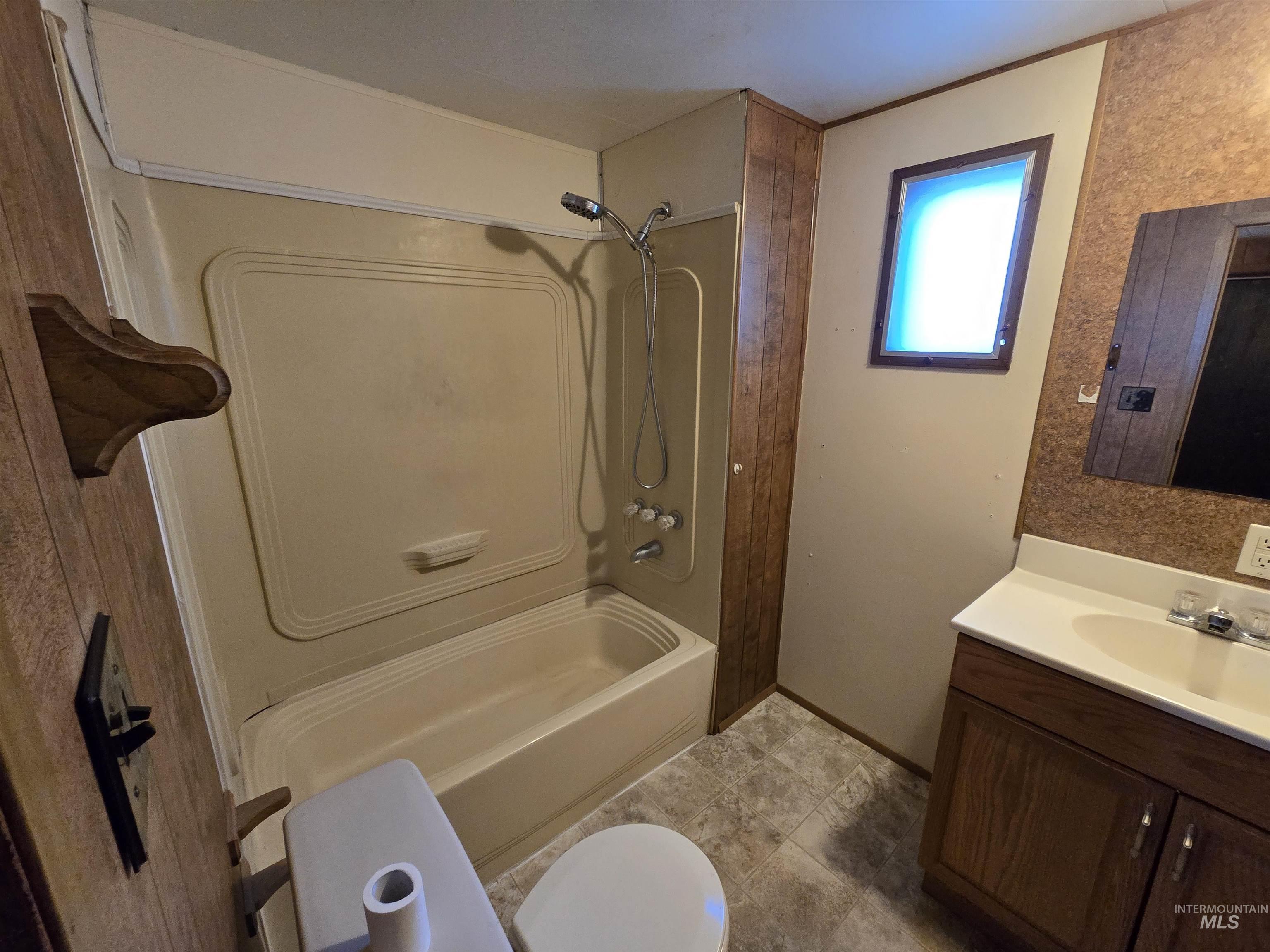 198 South Hills Rd, Twin Falls, Idaho 83301, 2 Bedrooms, 1 Bathroom, Residential For Sale, Price $39,000, 98990929