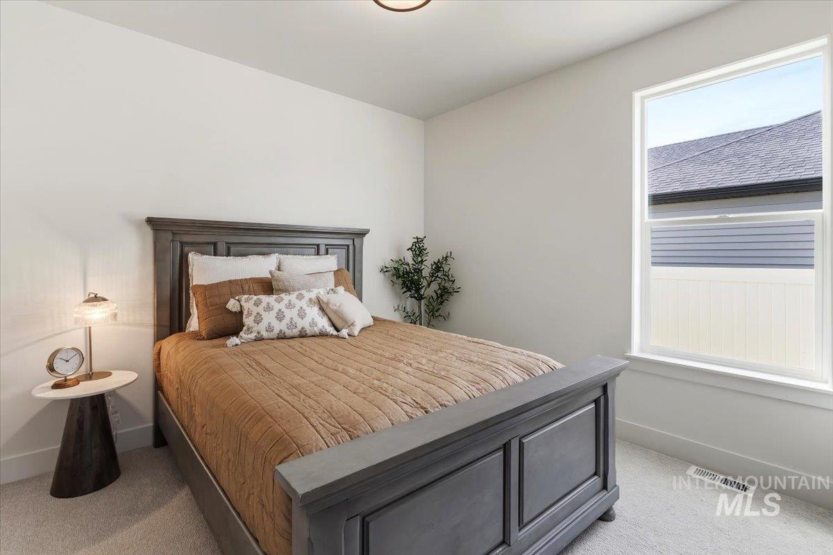 629 Moonbeam Way, Twin Falls, Idaho 83301-8434, 4 Bedrooms, 3.5 Bathrooms, Residential For Sale, Price $699,900, 98990930
