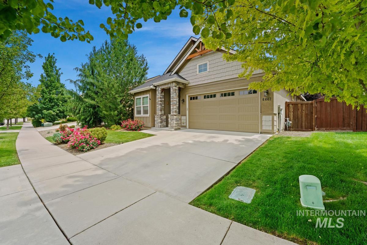 6442 S Palesa Way, Boise, Idaho 83709, 3 Bedrooms, 2 Bathrooms, Residential For Sale, Price $495,000, 98990931