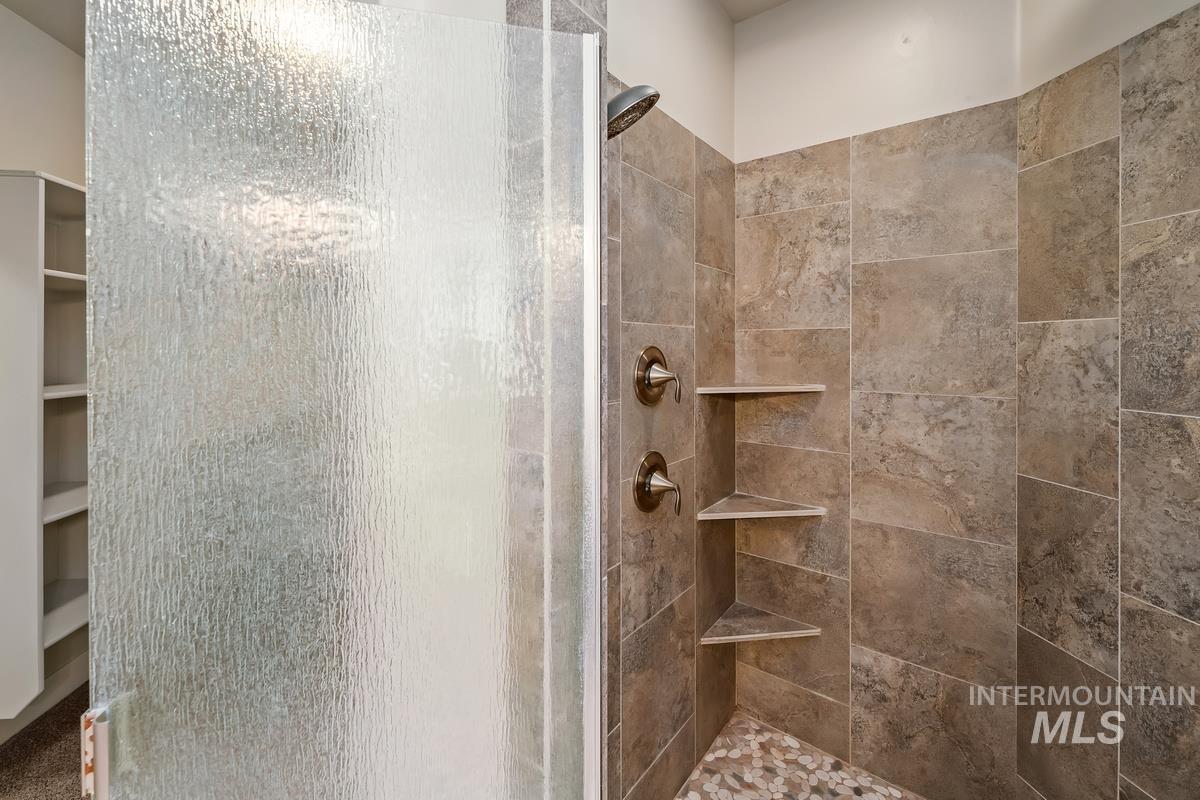 6442 S Palesa Way, Boise, Idaho 83709, 3 Bedrooms, 2 Bathrooms, Residential For Sale, Price $495,000, 98990931