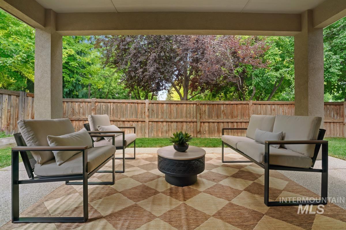 6442 S Palesa Way, Boise, Idaho 83709, 3 Bedrooms, 2 Bathrooms, Residential For Sale, Price $495,000, 98990931