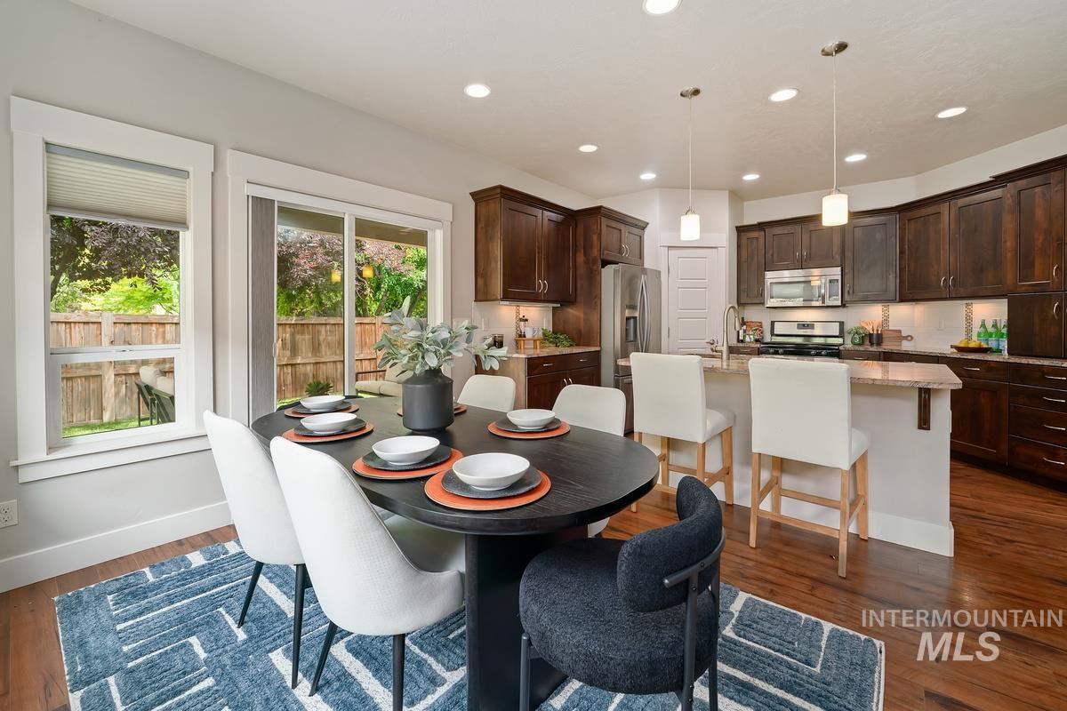 6442 S Palesa Way, Boise, Idaho 83709, 3 Bedrooms, 2 Bathrooms, Residential For Sale, Price $495,000, 98990931