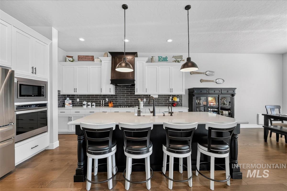 1338 N Sarajevo Ave, Eagle, Idaho 83616, 4 Bedrooms, 3.5 Bathrooms, Residential For Sale, Price $1,325,000, 98990936