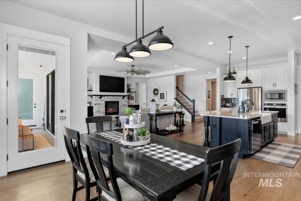 1338 N Sarajevo Ave, Eagle, Idaho 83616, 4 Bedrooms, 3.5 Bathrooms, Residential For Sale, Price $1,325,000, 98990936