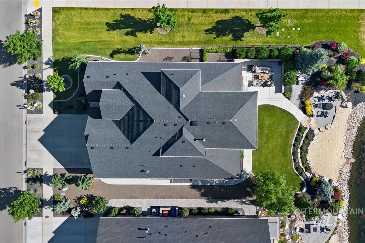 1338 N Sarajevo Ave, Eagle, Idaho 83616, 4 Bedrooms, 3.5 Bathrooms, Residential For Sale, Price $1,250,000, 98990936