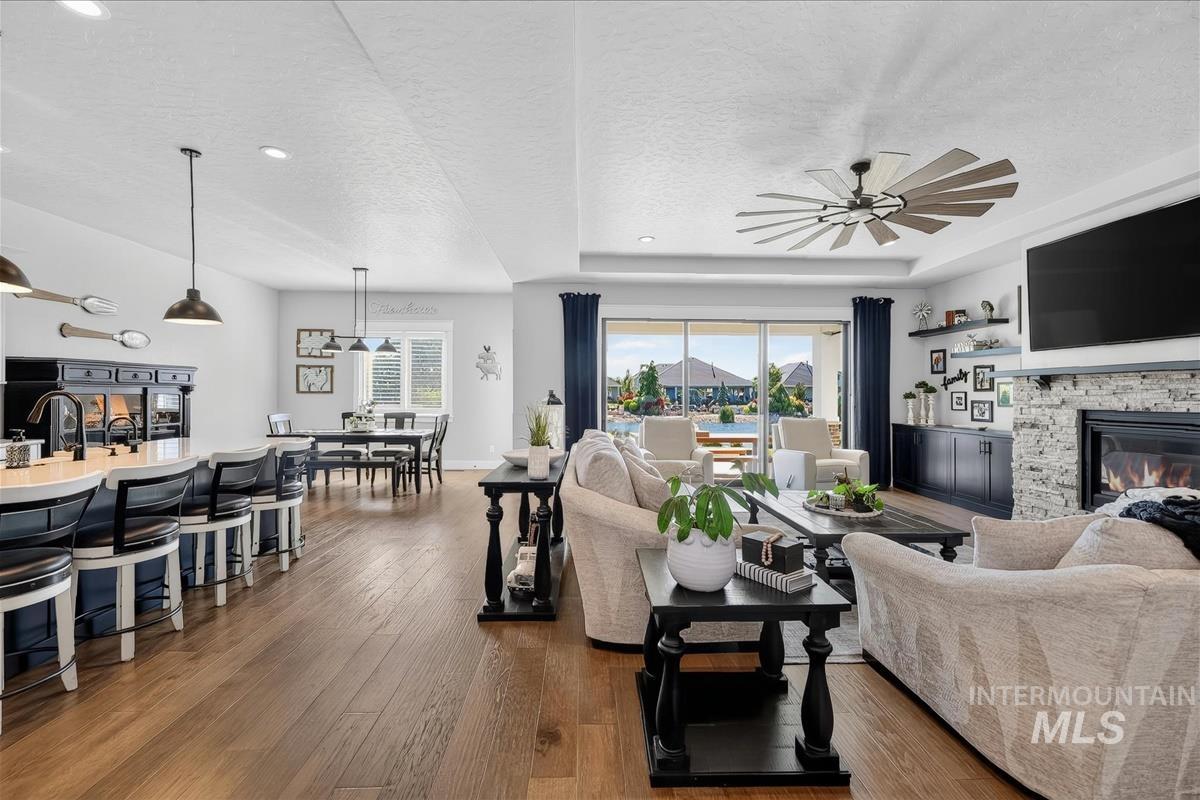 1338 N Sarajevo Ave, Eagle, Idaho 83616, 4 Bedrooms, 3.5 Bathrooms, Residential For Sale, Price $1,325,000, 98990936