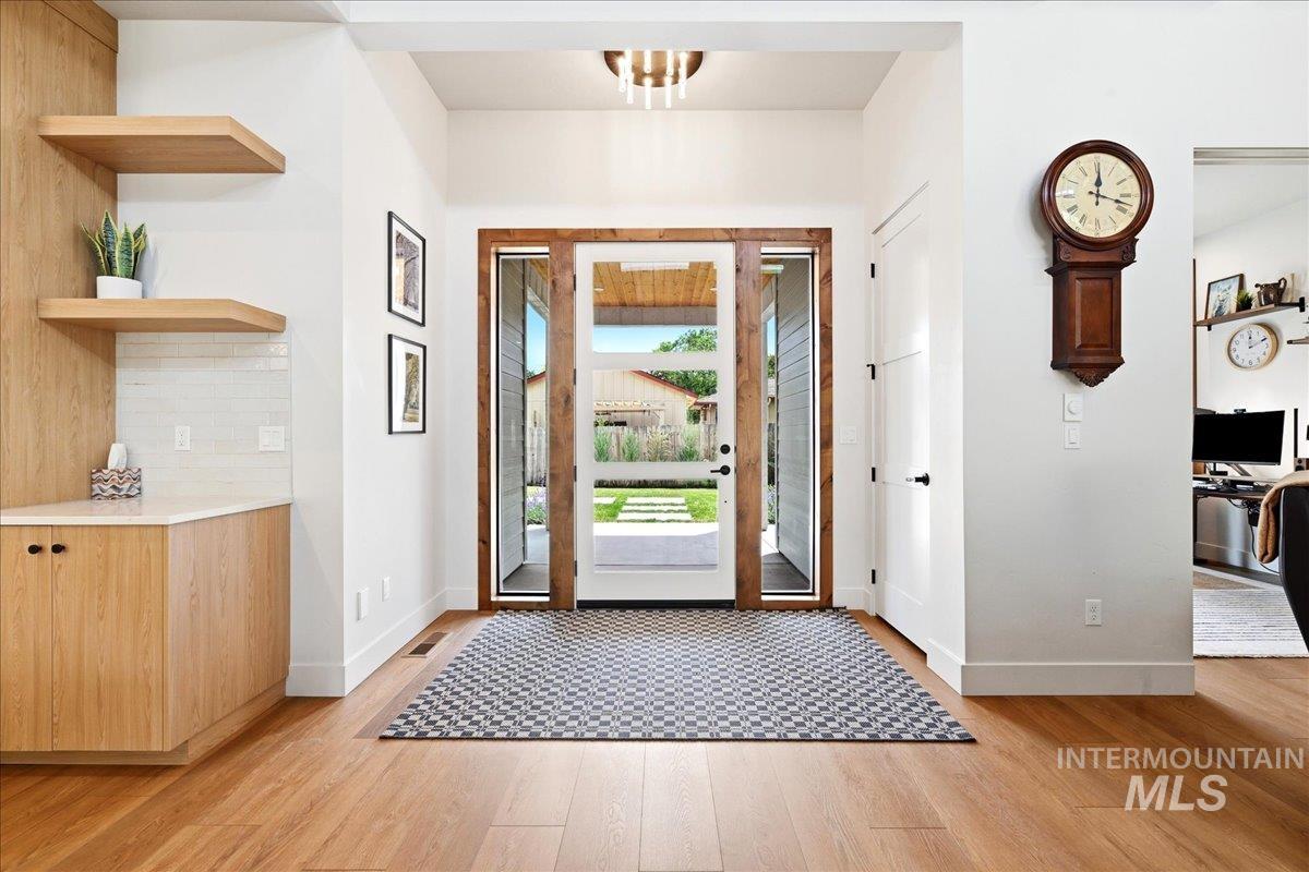 2601 S Greenwood Circle, Boise, Idaho 83706, 4 Bedrooms, 2.5 Bathrooms, Residential For Sale, Price $1,150,000, 98990940