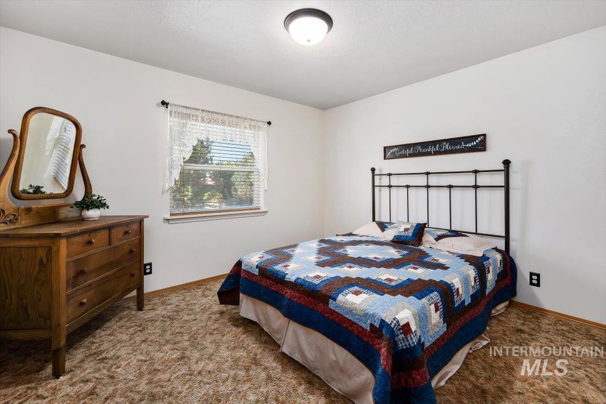 3237 Highlawn Drive, Twin Falls, Idaho 83301, 4 Bedrooms, 3 Bathrooms, Residential For Sale, Price $625,000, 98990941