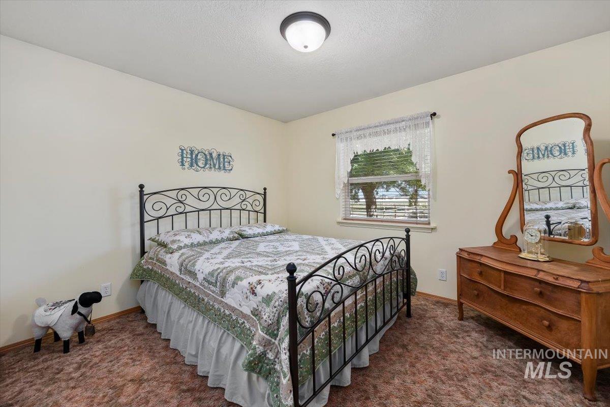 3237 Highlawn Drive, Twin Falls, Idaho 83301, 4 Bedrooms, 3 Bathrooms, Residential For Sale, Price $625,000, 98990941
