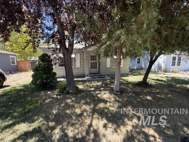 87 S Canyon St, Nampa, Idaho 83651, 2 Bedrooms, 1 Bathroom, Residential For Sale, Price $229,900, 98990943