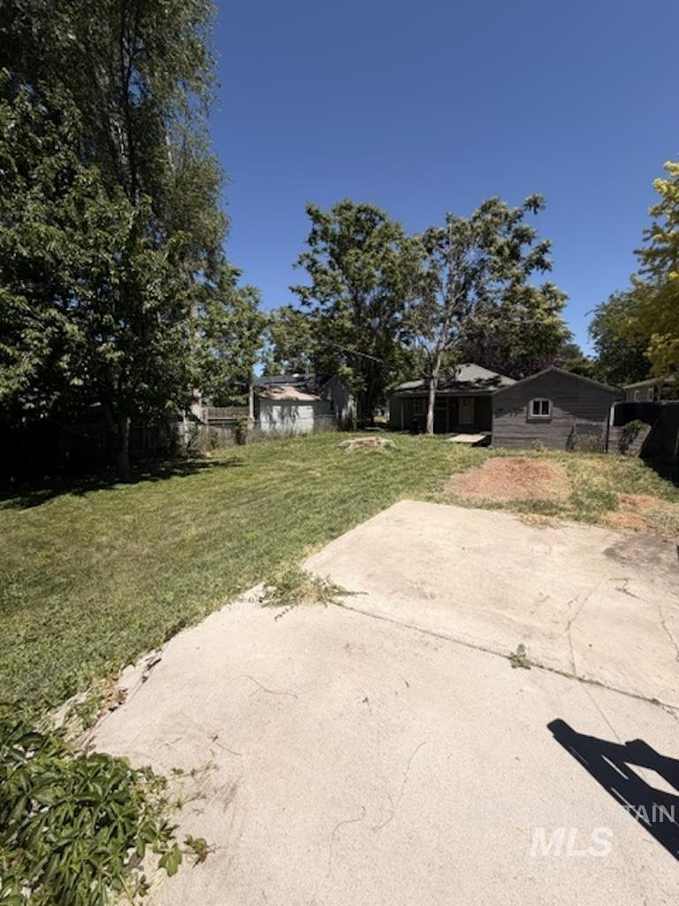 87 S Canyon St, Nampa, Idaho 83651, 2 Bedrooms, 1 Bathroom, Residential For Sale, Price $229,900, 98990943