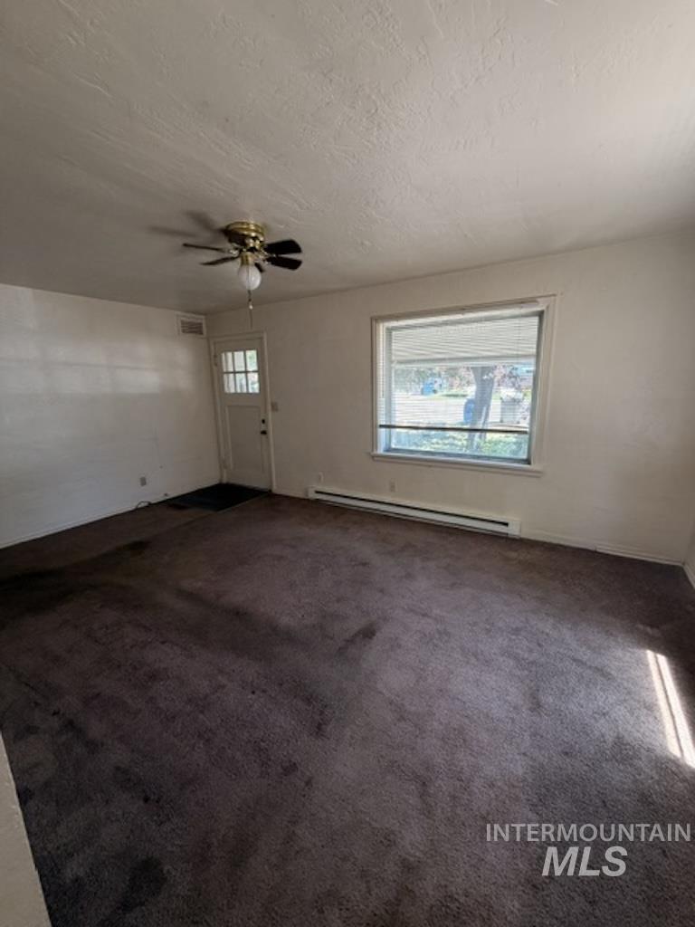 87 S Canyon St, Nampa, Idaho 83651, 2 Bedrooms, 1 Bathroom, Residential For Sale, Price $229,900, 98990943