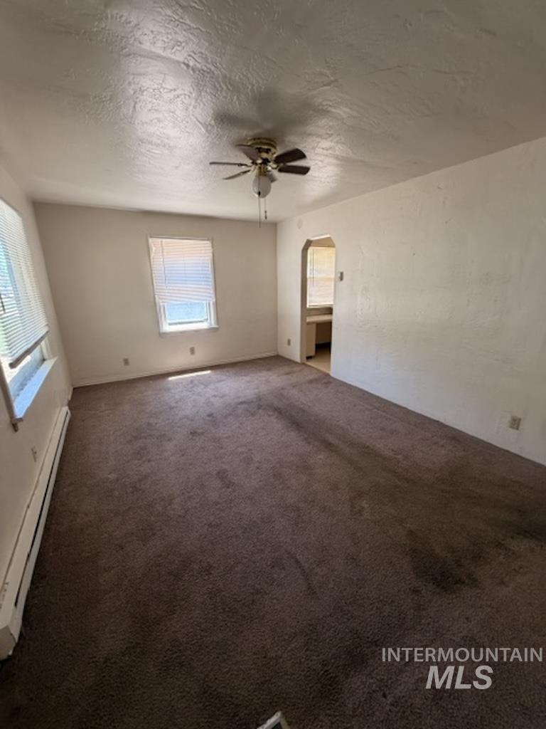 87 S Canyon St, Nampa, Idaho 83651, 2 Bedrooms, 1 Bathroom, Residential For Sale, Price $229,900, 98990943