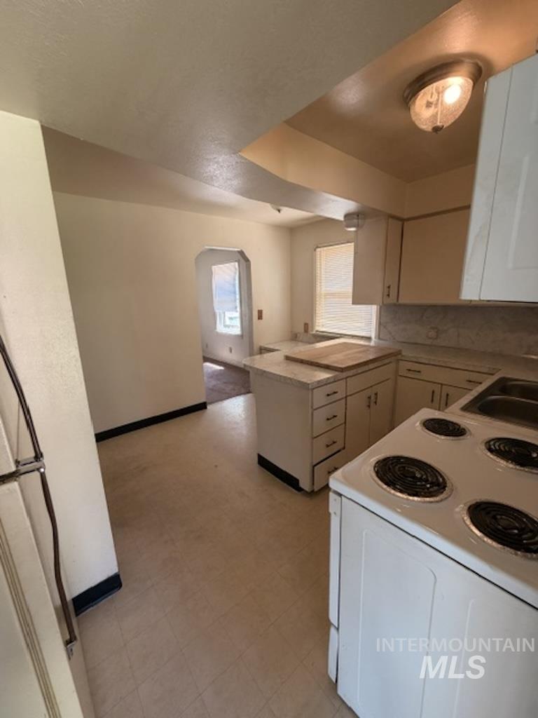 87 S Canyon St, Nampa, Idaho 83651, 2 Bedrooms, 1 Bathroom, Residential For Sale, Price $229,900, 98990943