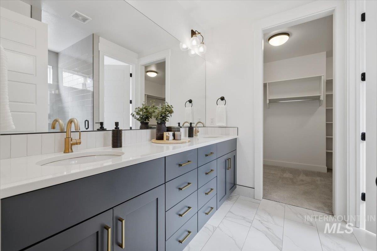 3457 E Berghan Street, Meridian, Idaho 83642, 3 Bedrooms, 2.5 Bathrooms, Residential For Sale, Price $589,900, 98990944