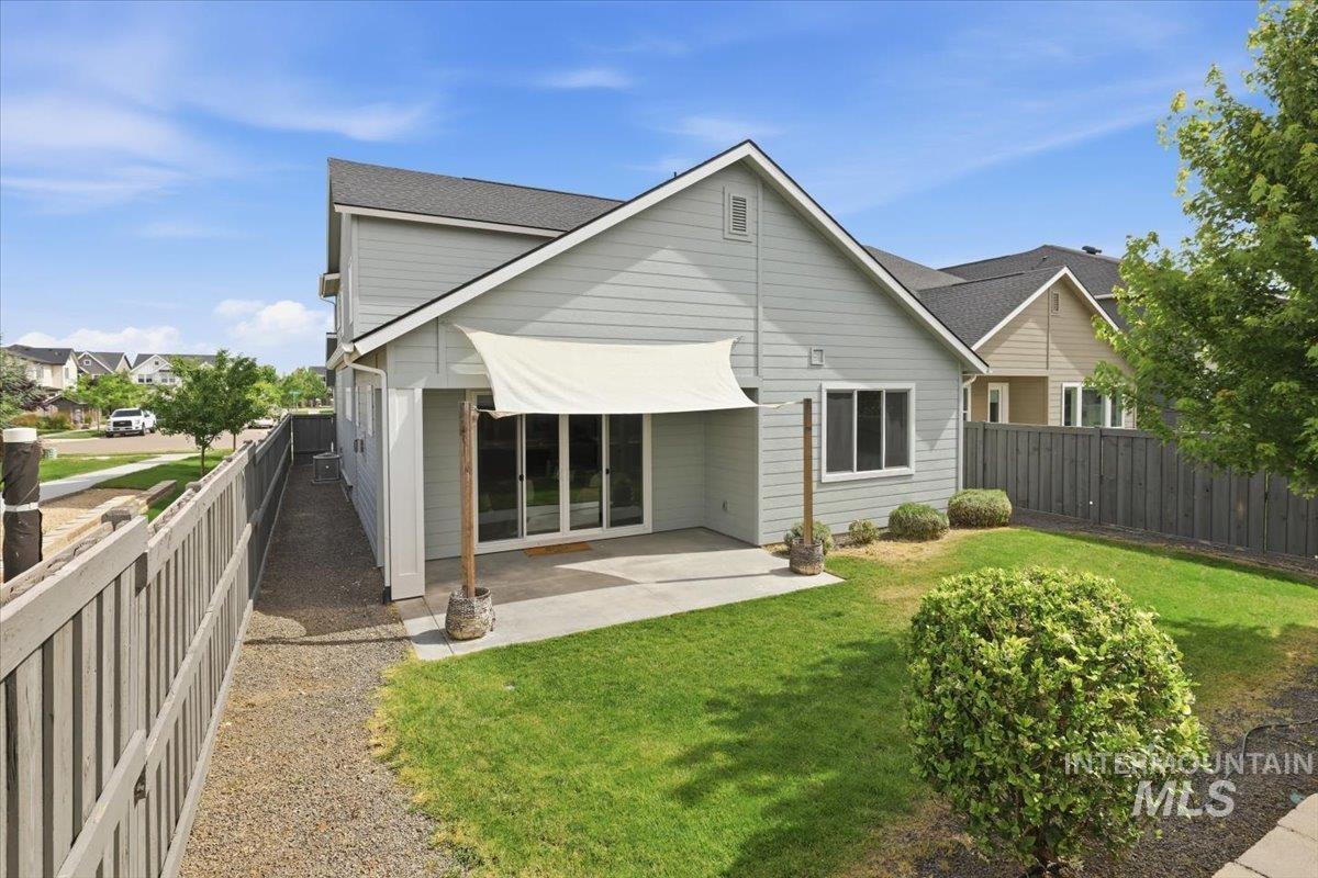 3457 E Berghan Street, Meridian, Idaho 83642, 3 Bedrooms, 2.5 Bathrooms, Residential For Sale, Price $589,900, 98990944
