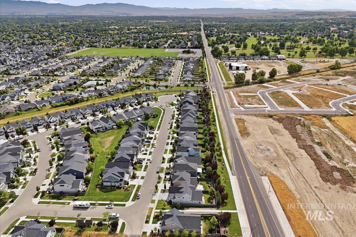 3457 E Berghan Street, Meridian, Idaho 83642, 3 Bedrooms, 2.5 Bathrooms, Residential For Sale, Price $589,900, 98990944