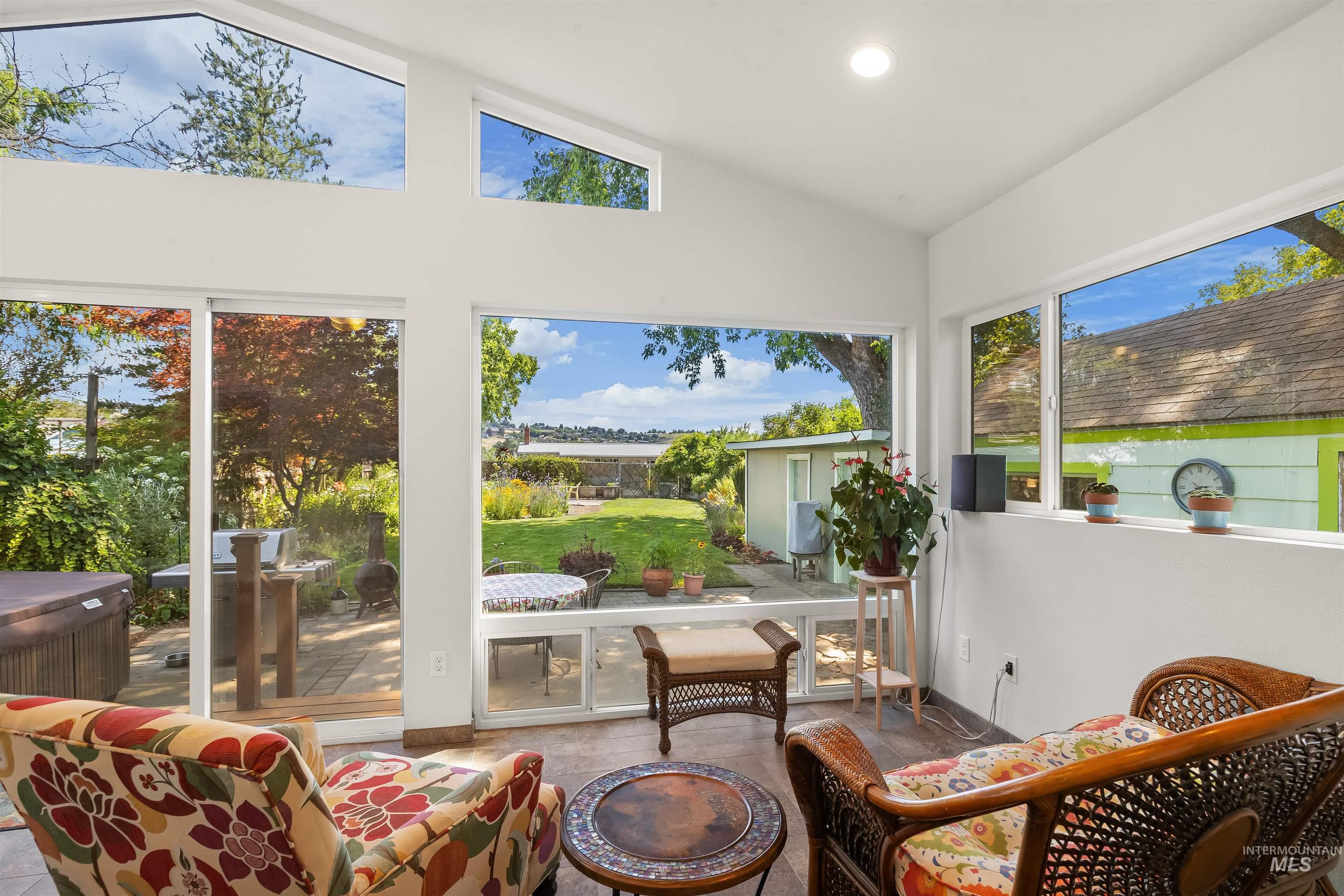 924 N Street, Lewiston, Idaho 83501, 3 Bedrooms, 1.5 Bathrooms, Residential For Sale, Price $384,999, 98990947