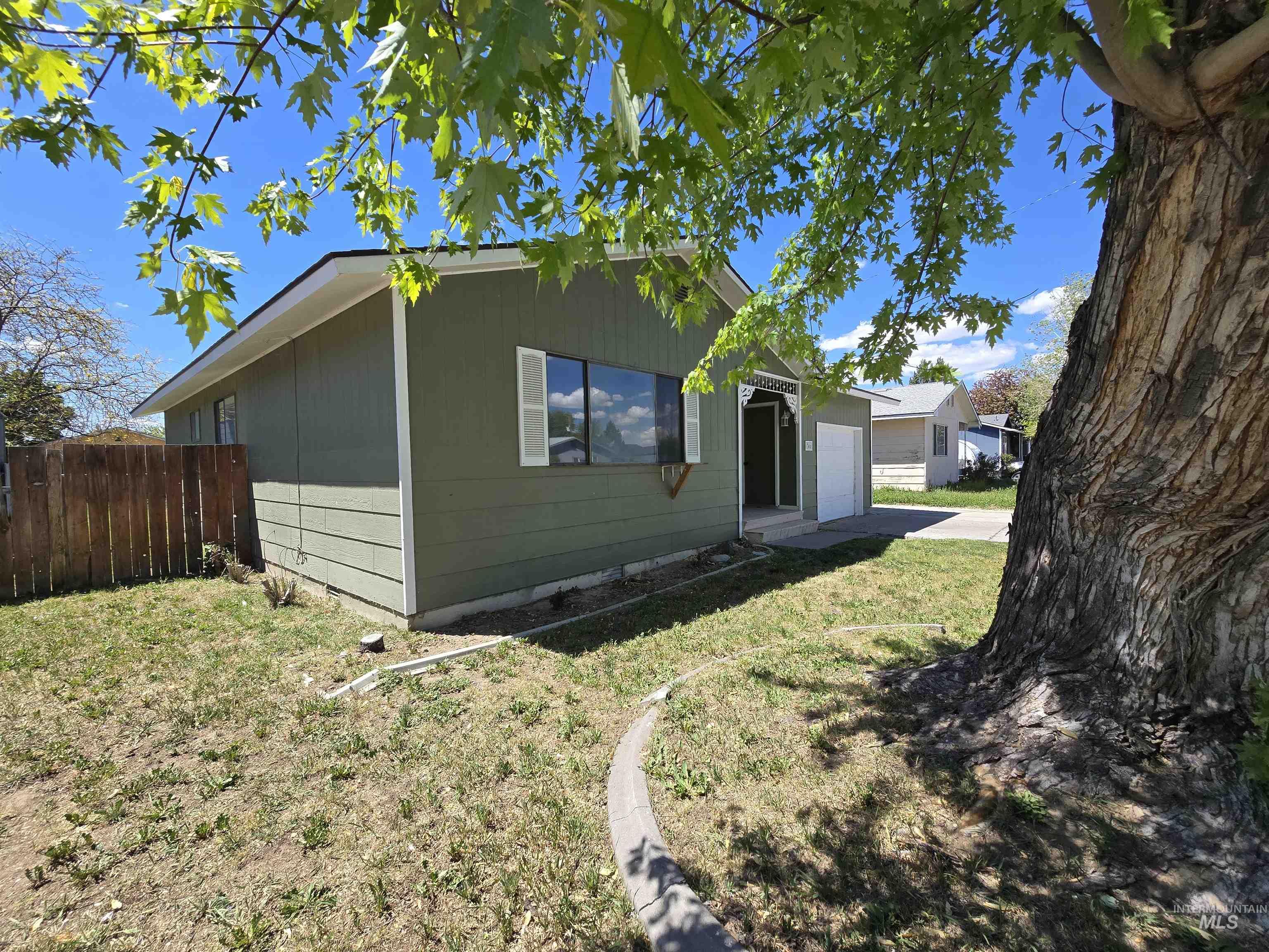 346 N Conant Ave., Burley, Idaho 83318, 3 Bedrooms, 1 Bathroom, Residential For Sale, Price $247,000, 98990951