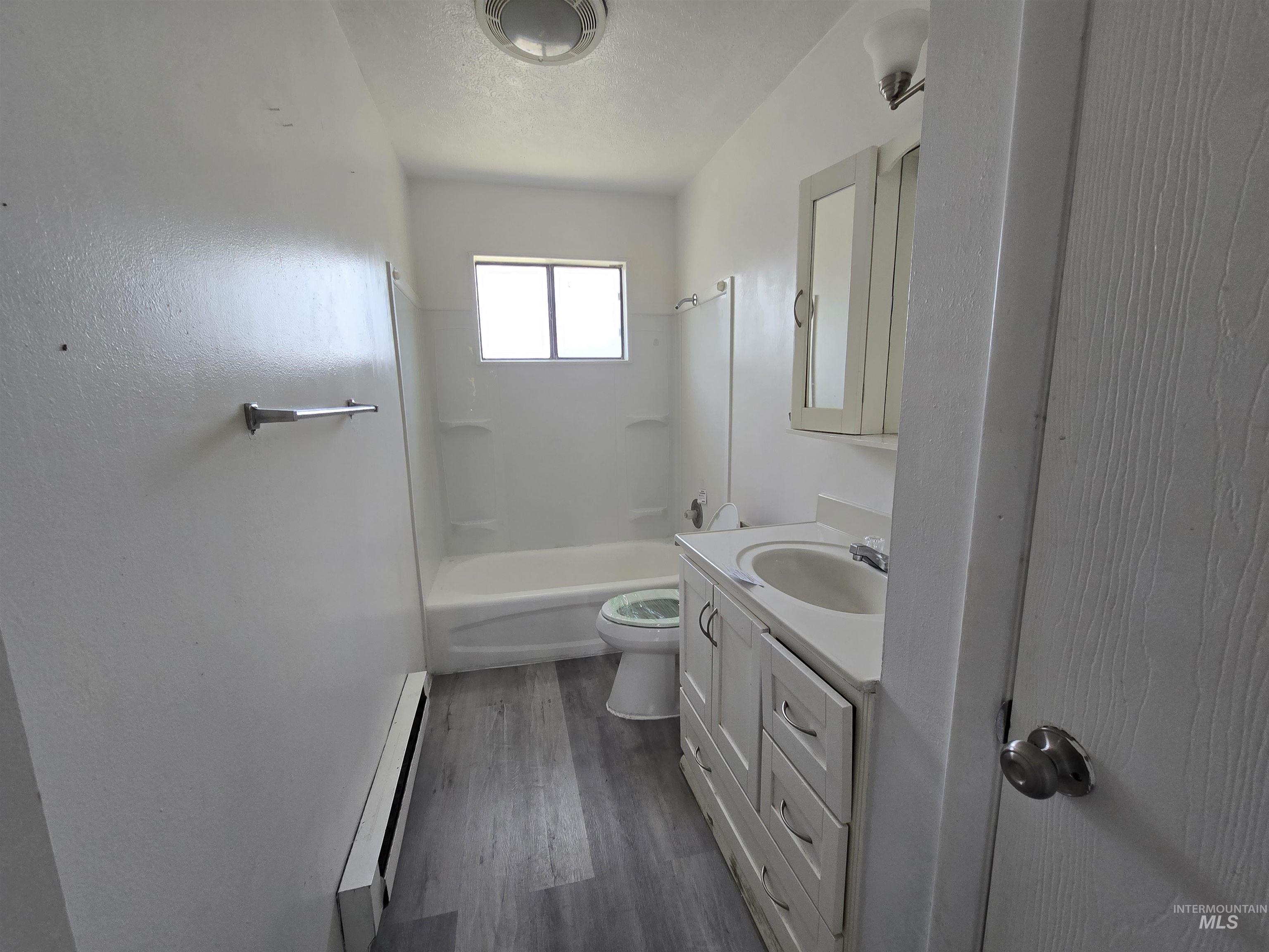 346 N Conant Ave., Burley, Idaho 83318, 3 Bedrooms, 1 Bathroom, Residential For Sale, Price $247,000, 98990951