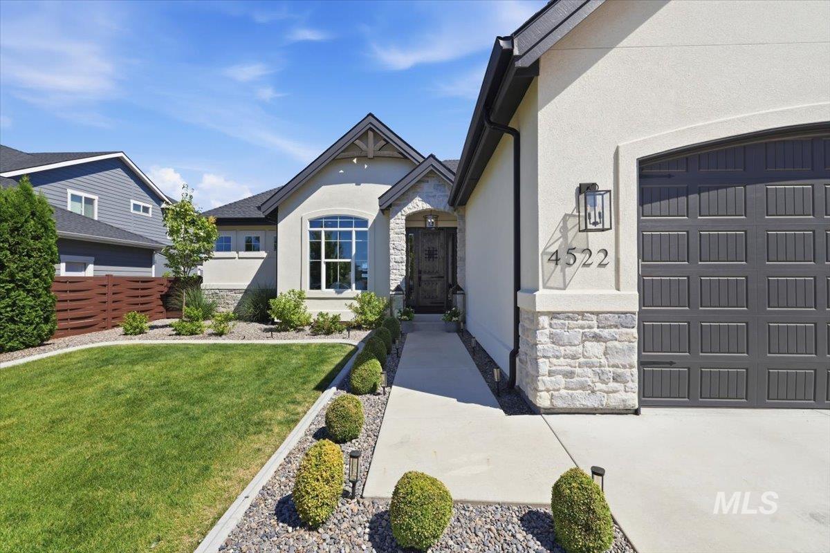 4522 W Sugar Tree Dr, Meridian, Idaho 83646, 5 Bedrooms, 3.5 Bathrooms, Residential For Sale, Price $1,445,000,MLS 98990958