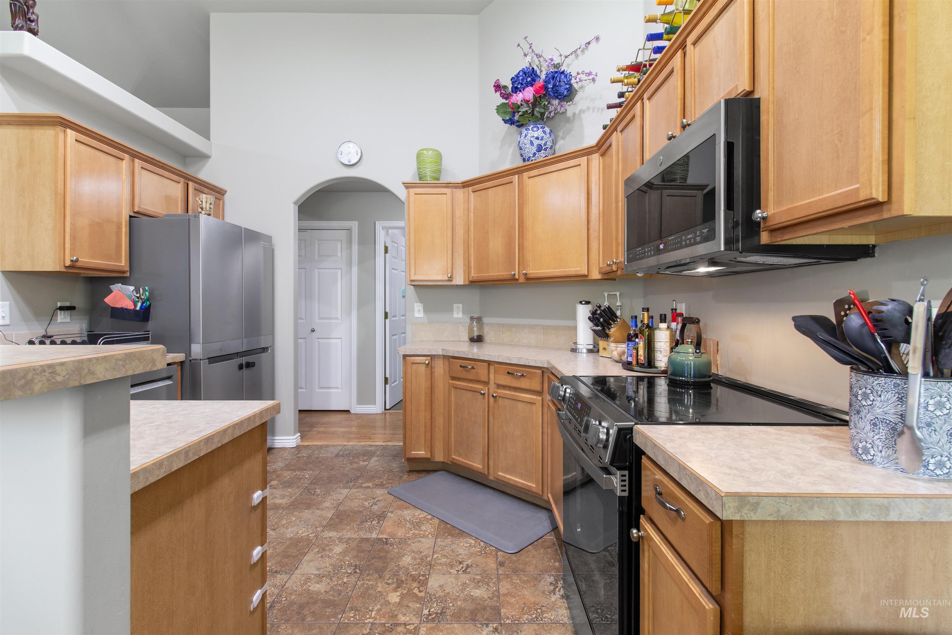 469 Shadetree Trail, Twin Falls, Idaho 83301, 4 Bedrooms, 2 Bathrooms, Residential For Sale, Price $455,000, 98990959
