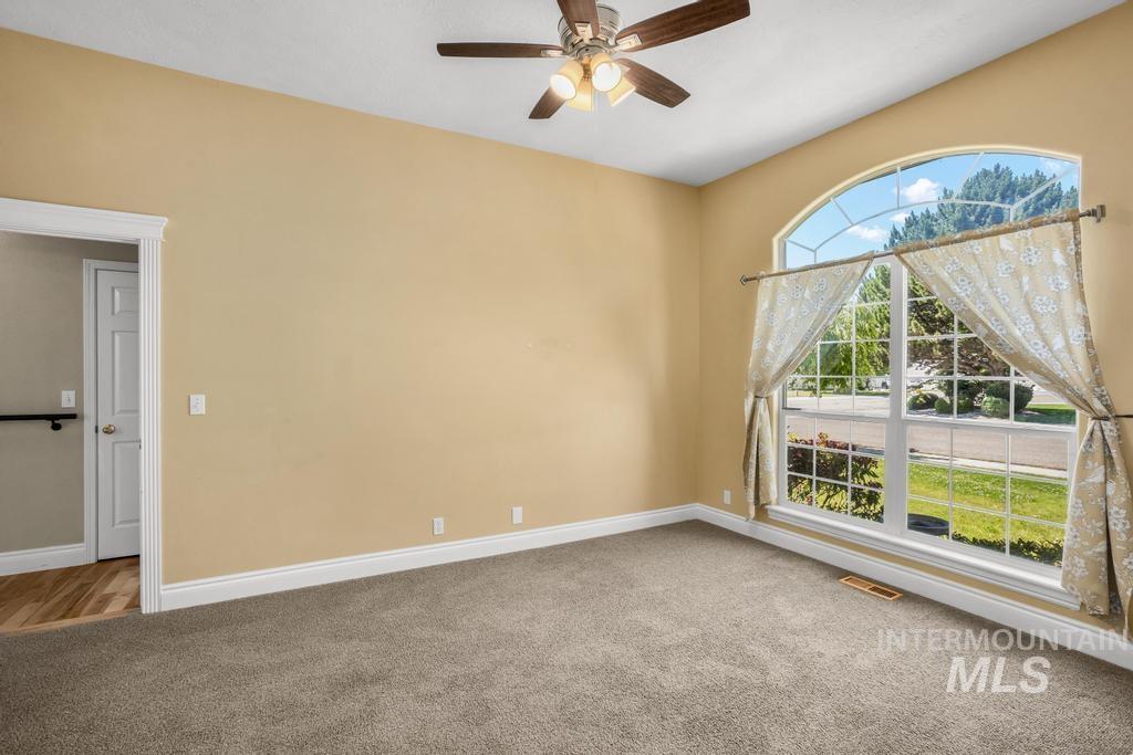 1837 W Merganzer Dr, Meridian, Idaho 83642-6179, 4 Bedrooms, 2.5 Bathrooms, Residential For Sale, Price $570,000, 98990960
