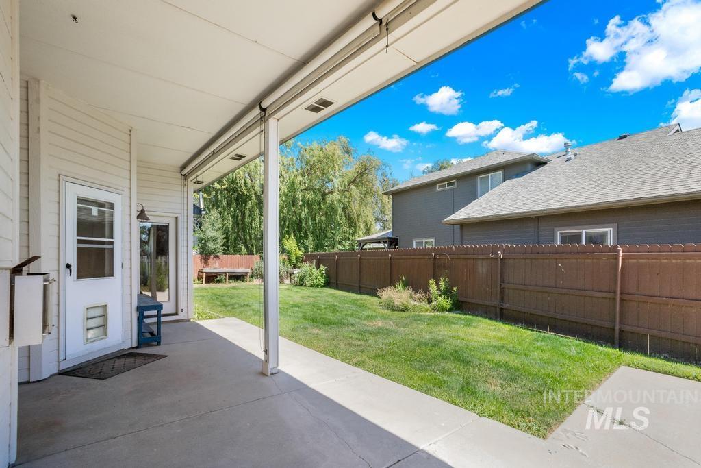 1837 W Merganzer Dr, Meridian, Idaho 83642-6179, 4 Bedrooms, 2.5 Bathrooms, Residential For Sale, Price $570,000, 98990960