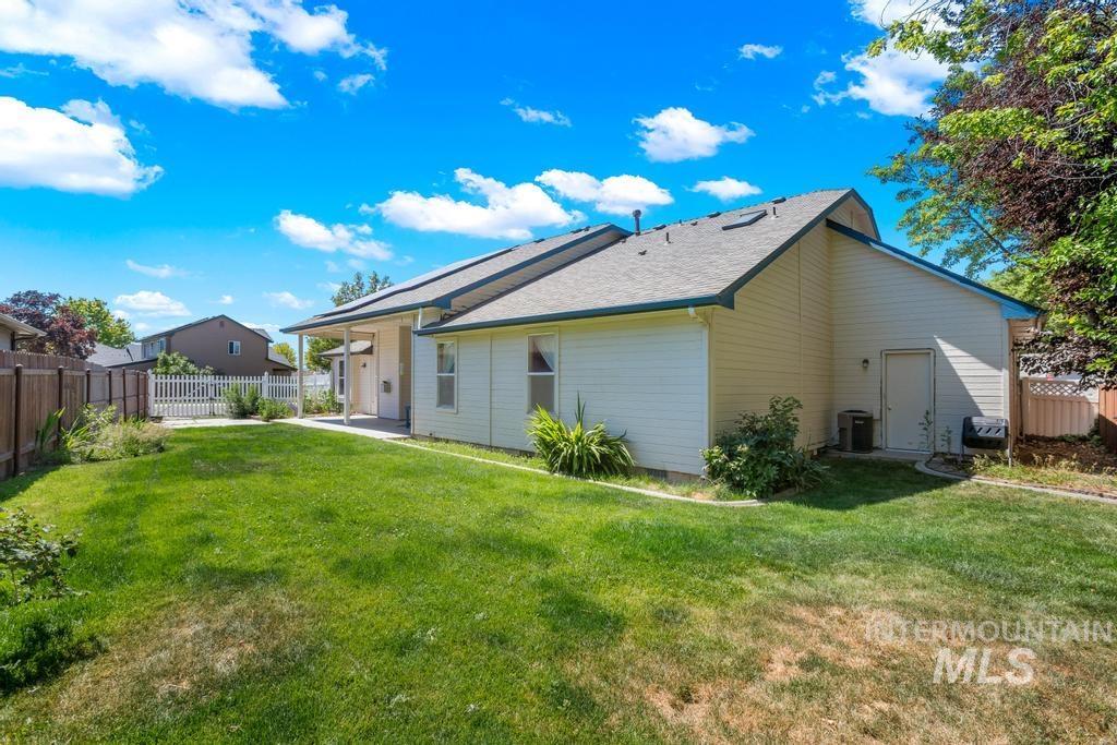 1837 W Merganzer Dr, Meridian, Idaho 83642-6179, 4 Bedrooms, 2.5 Bathrooms, Residential For Sale, Price $570,000, 98990960