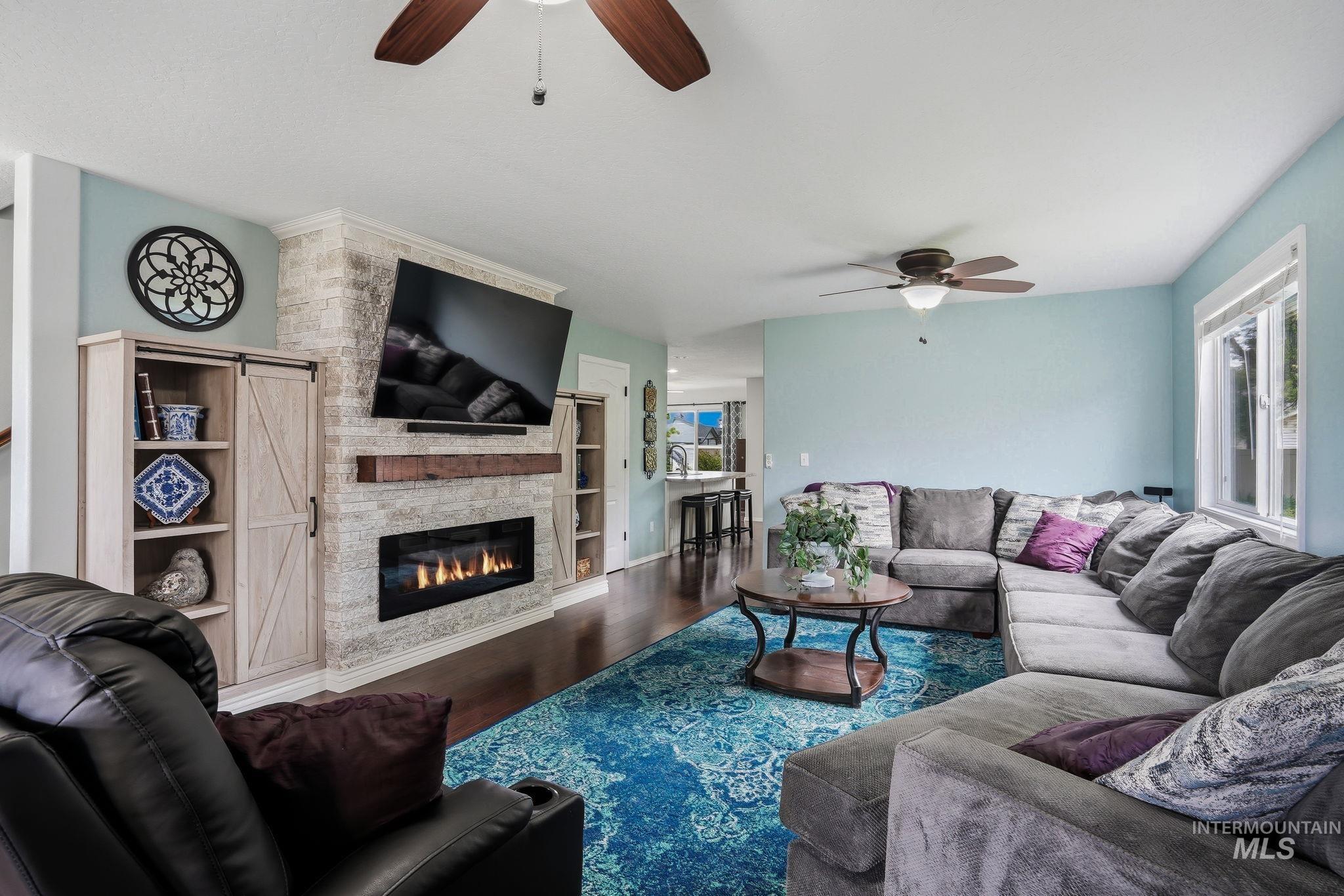 2251 N Baywing Hawk Pl, Kuna, Idaho 83634, 5 Bedrooms, 2.5 Bathrooms, Residential For Sale, Price $515,000, 98990961