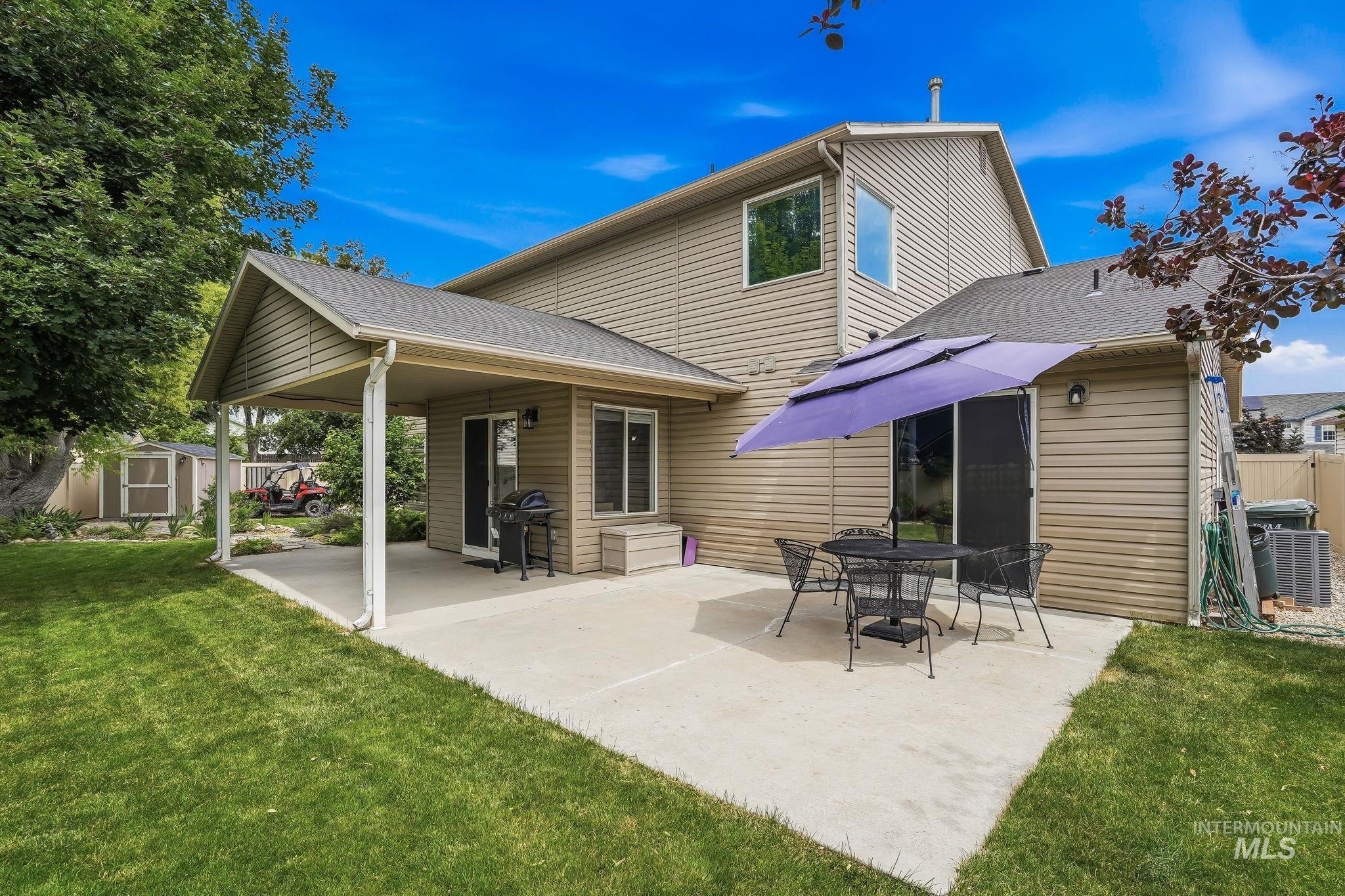 2251 N Baywing Hawk Pl, Kuna, Idaho 83634, 5 Bedrooms, 2.5 Bathrooms, Residential For Sale, Price $515,000, 98990961