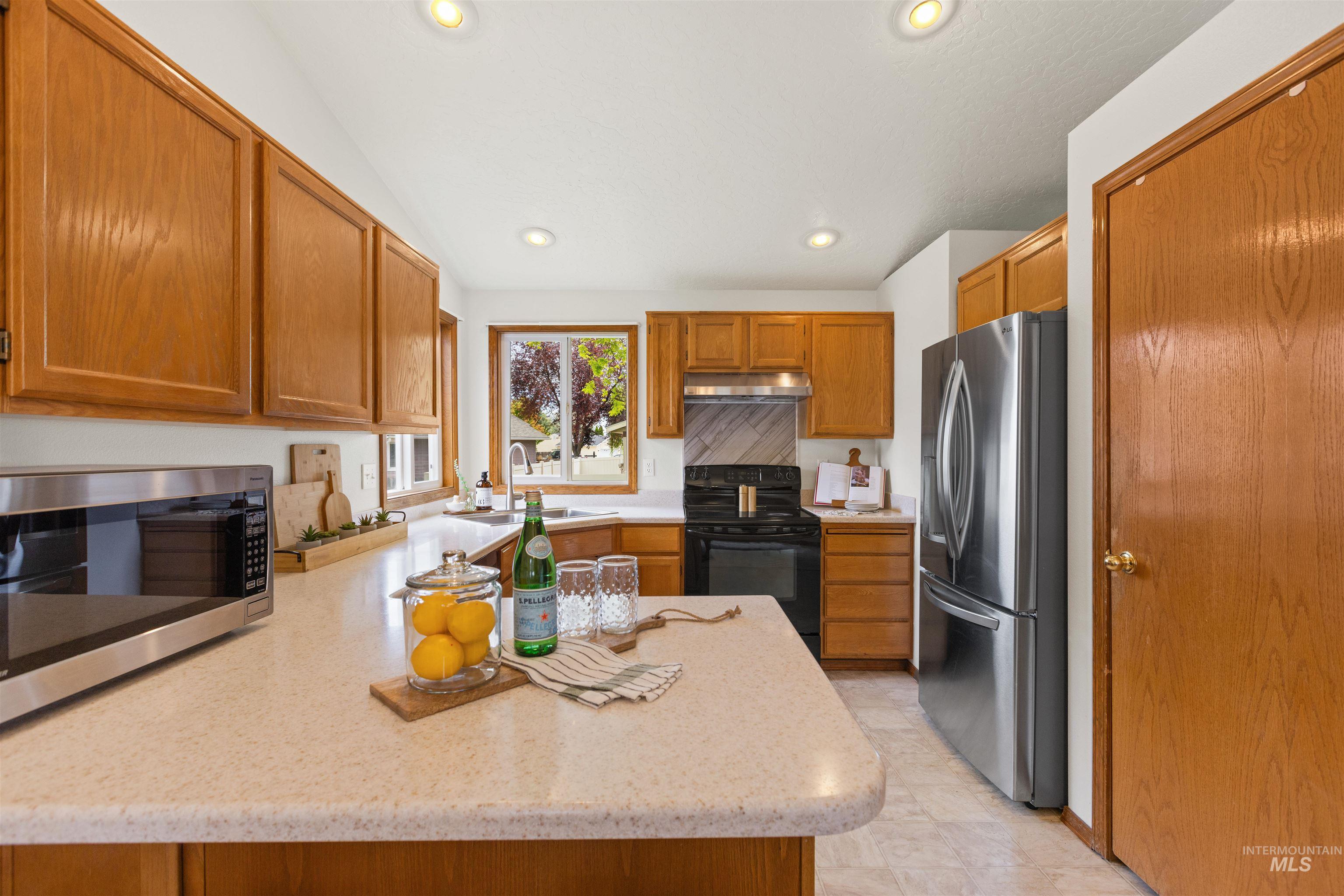 2920 Myrtlewood Way, Nampa, Idaho 83686, 4 Bedrooms, 3 Bathrooms, Residential For Sale, Price $430,000, 98990962