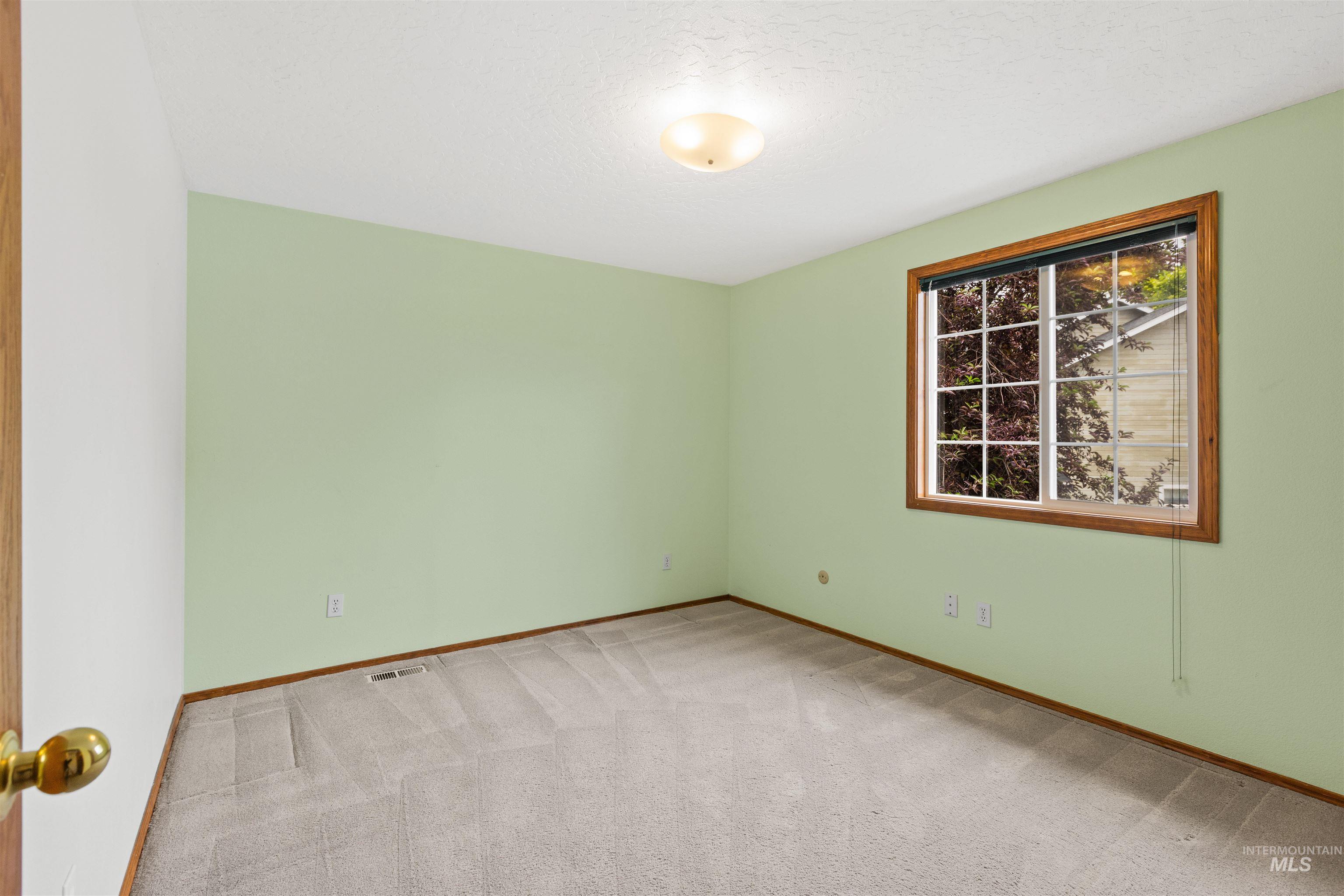 2920 Myrtlewood Way, Nampa, Idaho 83686, 4 Bedrooms, 3 Bathrooms, Residential For Sale, Price $430,000, 98990962